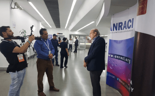 Conferenciastas internacionales