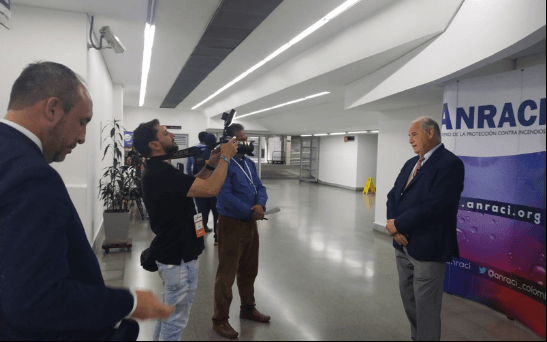 Conferenciastas internacionales