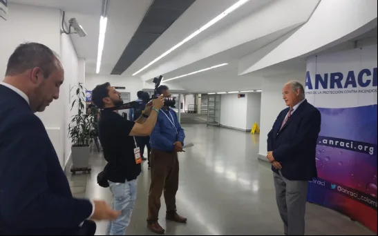 Conferenciastas internacionales