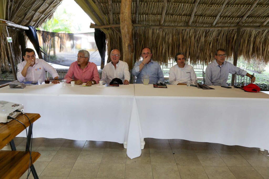 XIV Asamblea General Ordinaria De ANRACI. El gremio de la protección contra incendios Colombia Ceremonia
