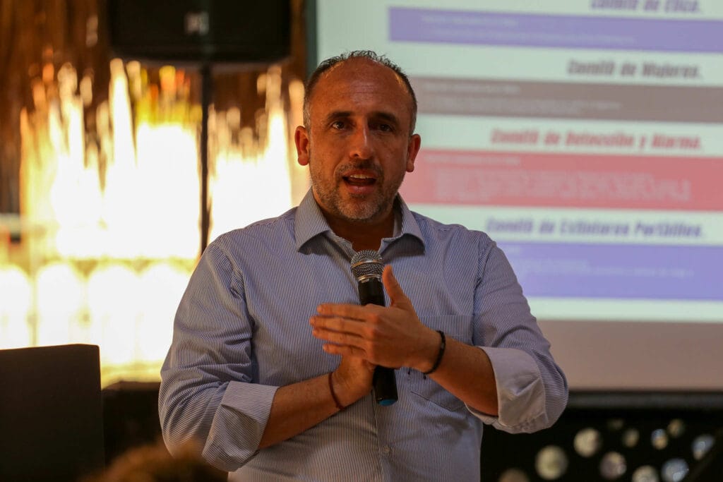 XIV Asamblea General Ordinaria De ANRACI. El gremio de la protección contra incendios Colombia Alex Rodriguez presidente Ceremonia