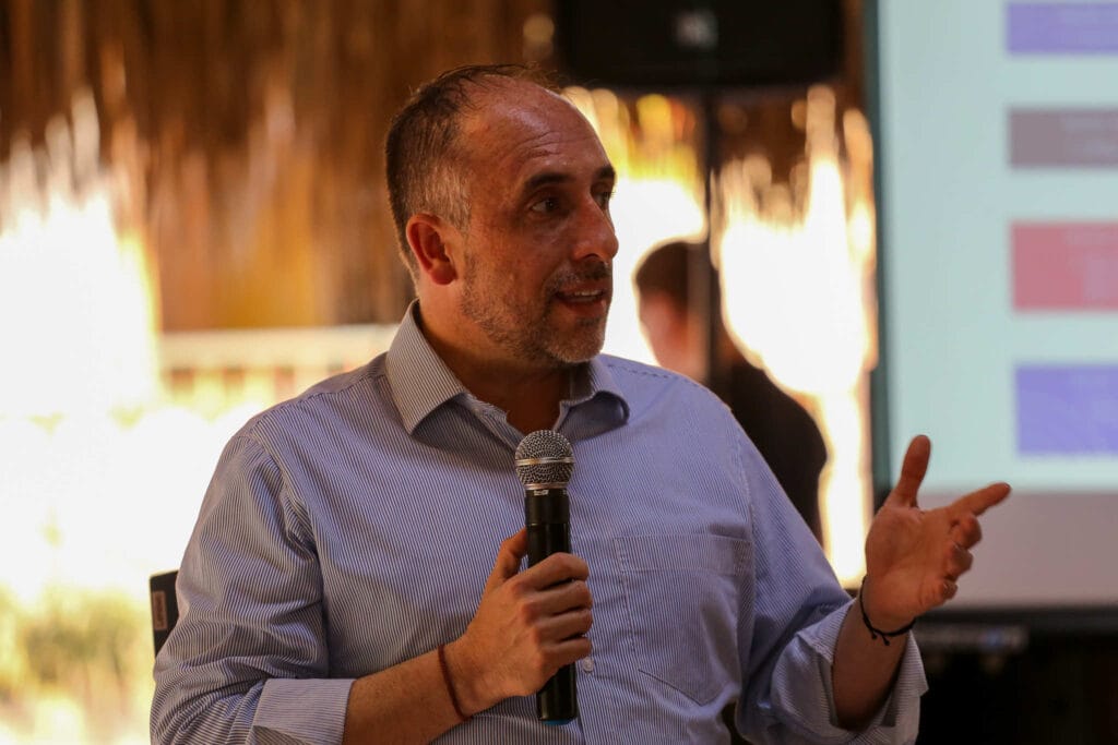 XIV Asamblea General Ordinaria De ANRACI. El gremio de la protección contra incendios Colombia Alex Rodriguez presidente Ceremonia