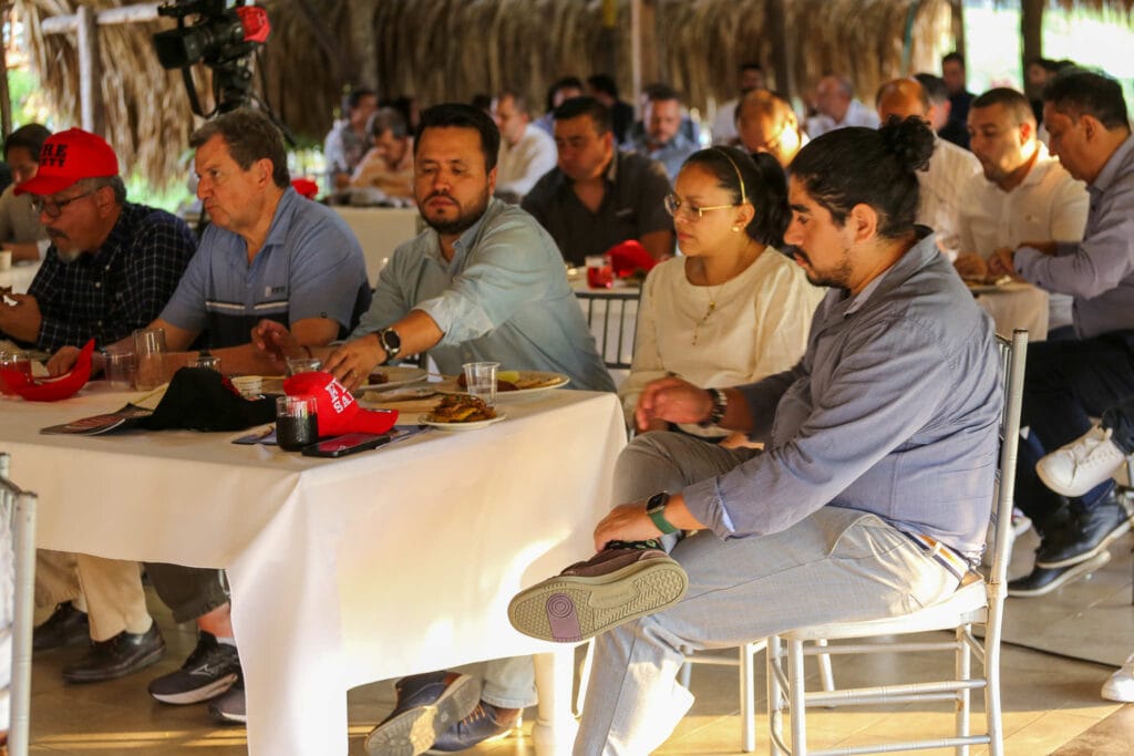 XIV Asamblea General Ordinaria De ANRACI. El gremio de la protección contra incendios Colombia Ceremonia