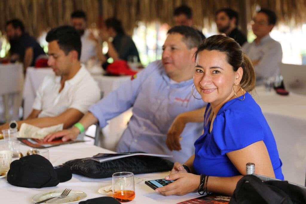 XIV Asamblea General Ordinaria De ANRACI. El gremio de la protección contra incendios Colombia Ceremonia