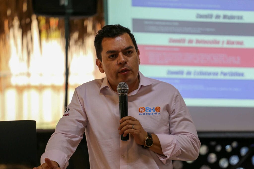 XIV Asamblea General Ordinaria De ANRACI. El gremio de la protección contra incendios Colombia Ceremonia