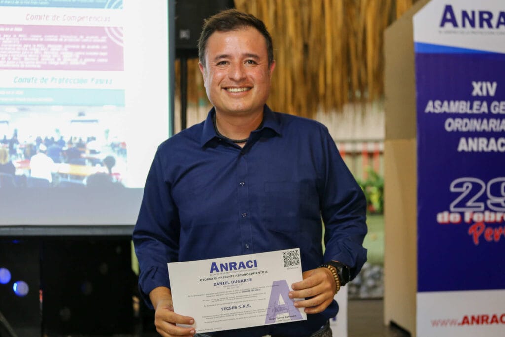 XIV Asamblea General Ordinaria De ANRACI. El gremio de la protección contra incendios Colombia Ceremonia