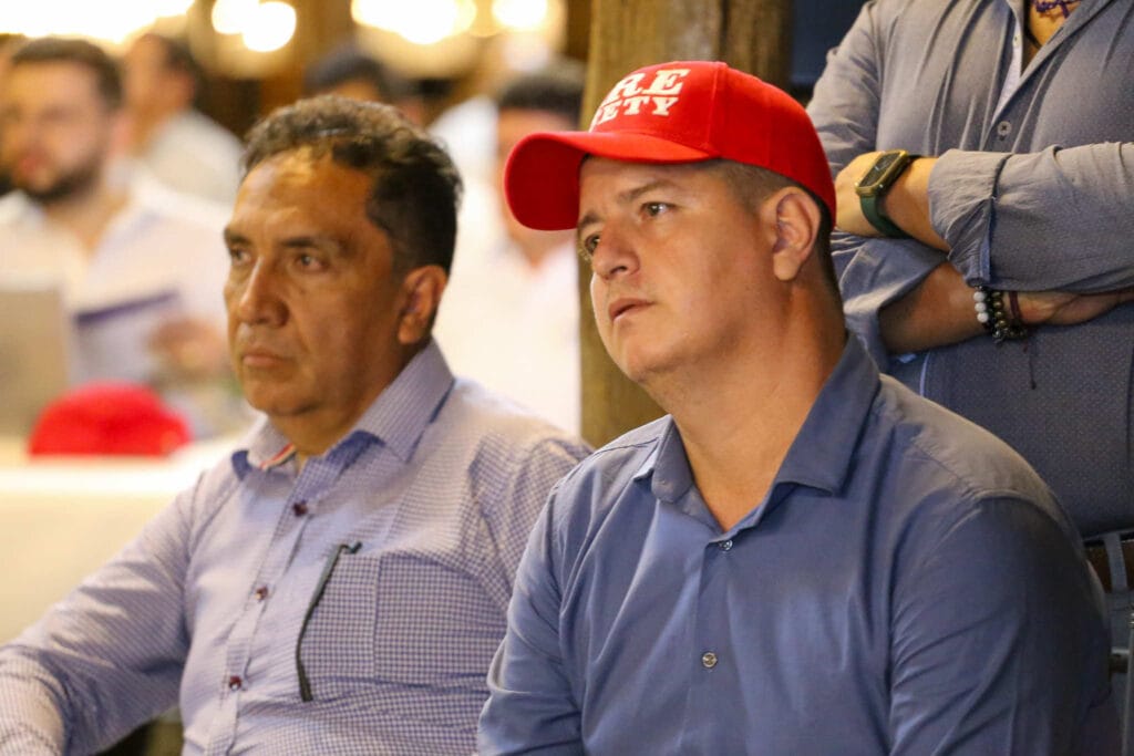 XIV Asamblea General Ordinaria De ANRACI. El gremio de la protección contra incendios Colombia Ceremonia