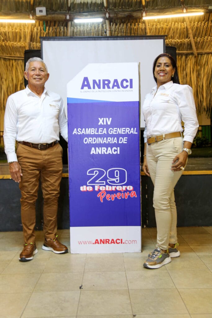 XIV Asamblea General Ordinaria De ANRACI. El gremio de la protección contra incendios Colombia Ceremonia