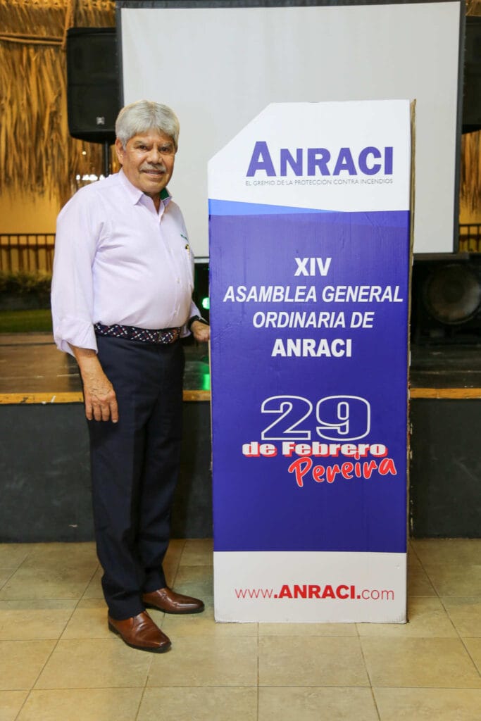 XIV Asamblea General Ordinaria De ANRACI. El gremio de la protección contra incendios Colombia Ceremonia