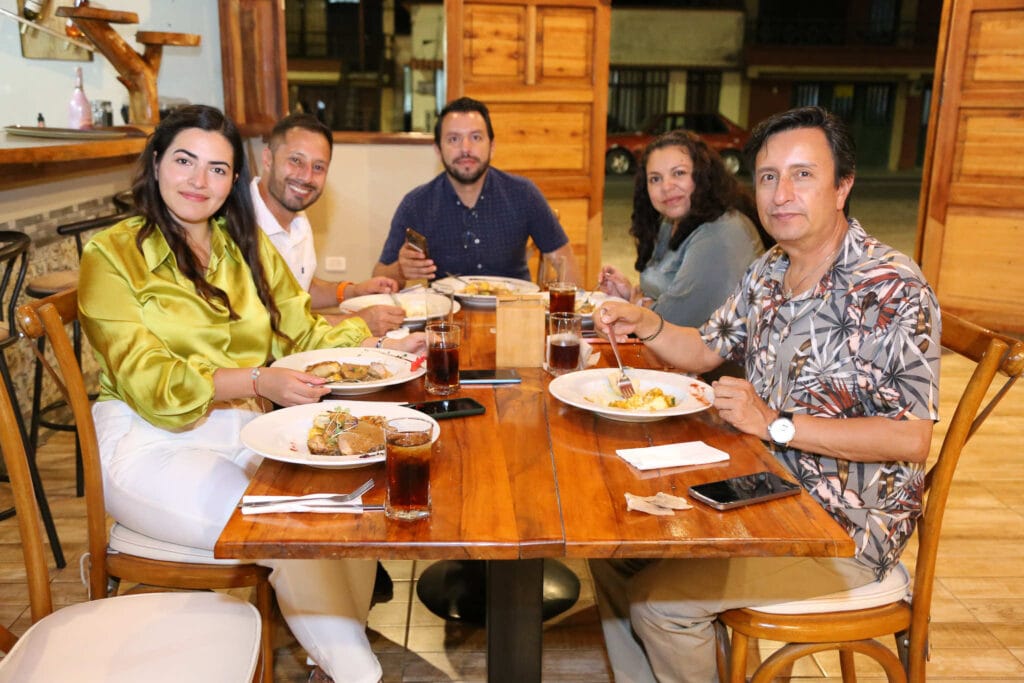 XIV Asamblea General Ordinaria De ANRACI. El gremio de la protección contra incendios Colombia Ceremonia