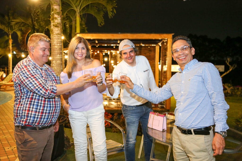 XIV Asamblea General Ordinaria De ANRACI. El gremio de la protección contra incendios Colombia Ceremonia