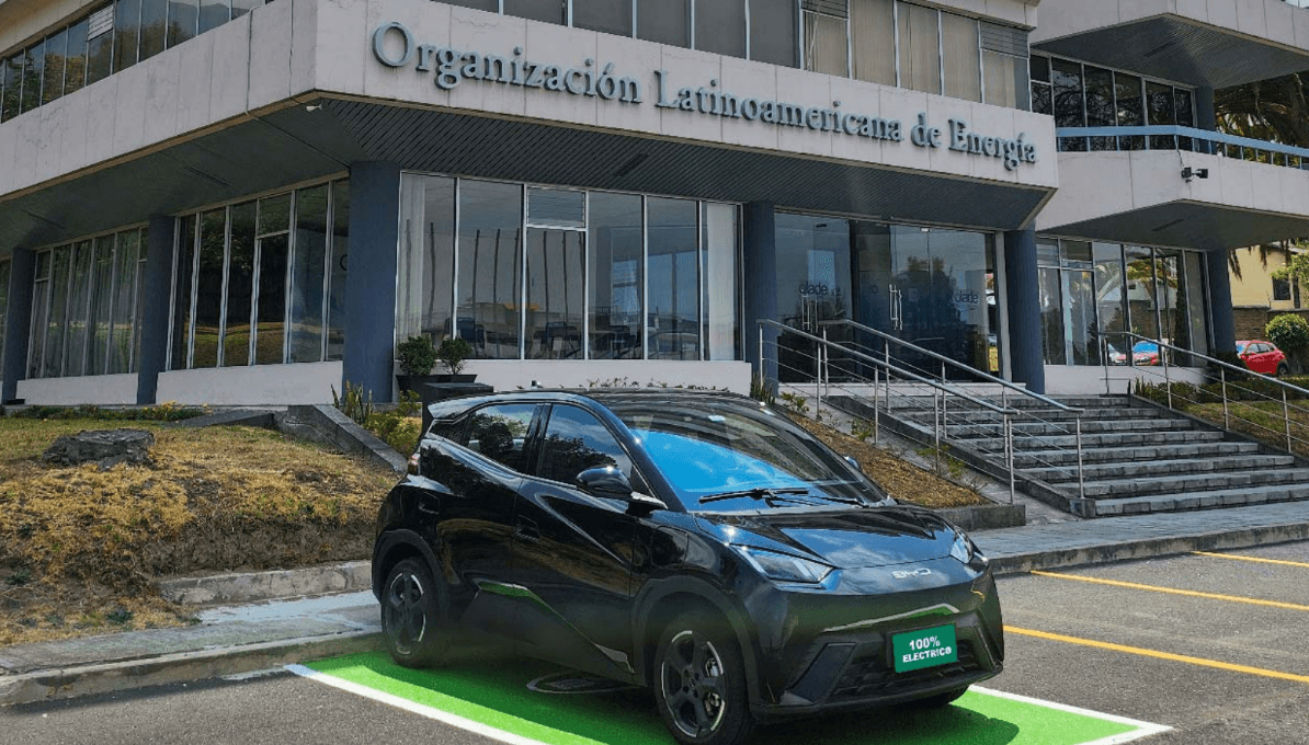 La electromovilidad en América Latina y el Caribe: crecimiento, desafíos y oportunidades